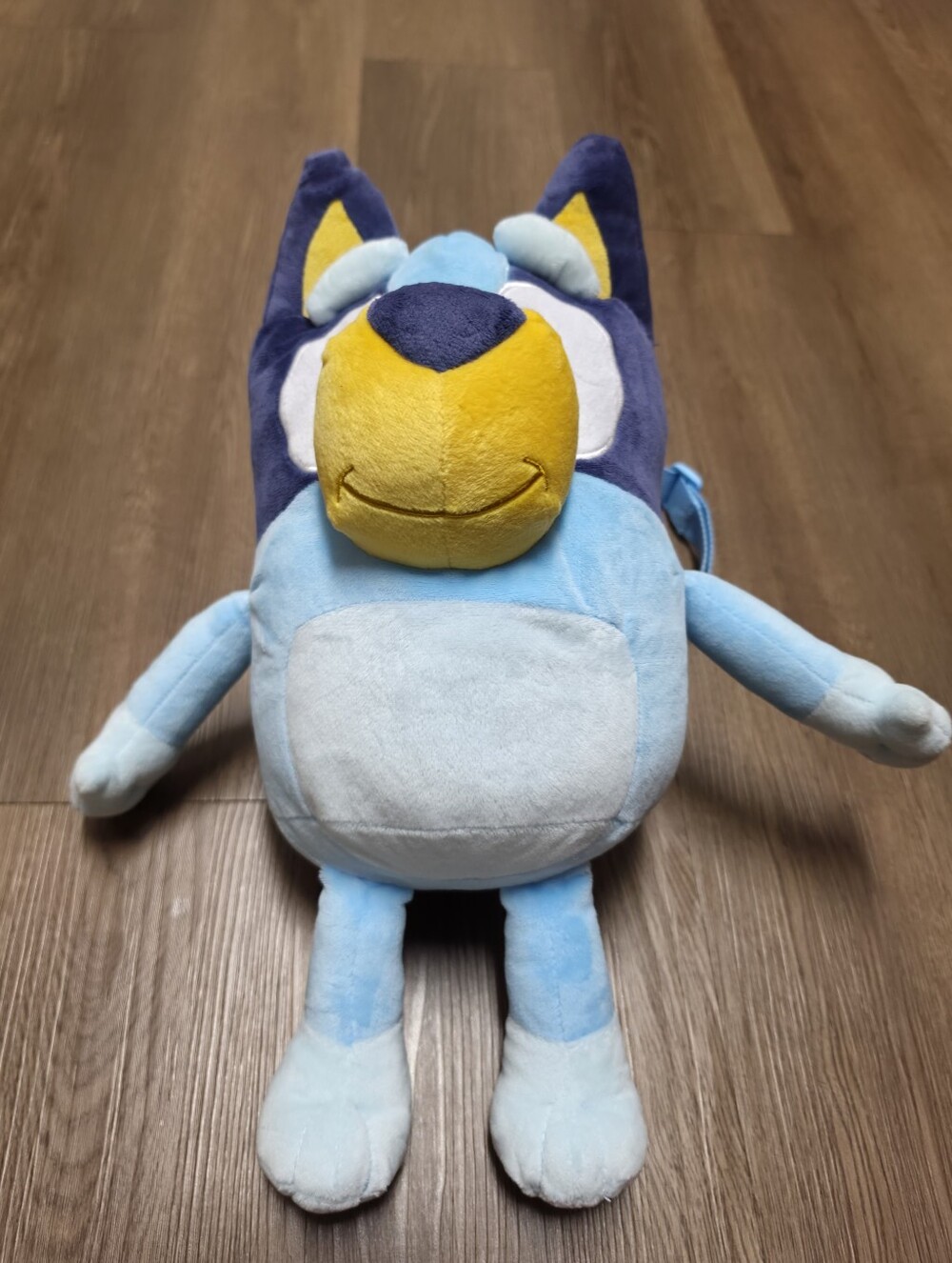 Bluey Plush Backpack - Picture 3 of 4